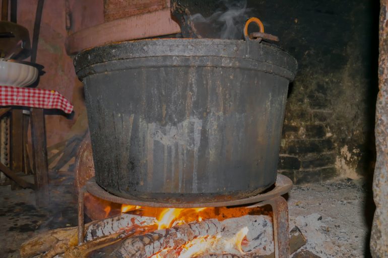 Fleisch im Topf oder Kesselfleisch